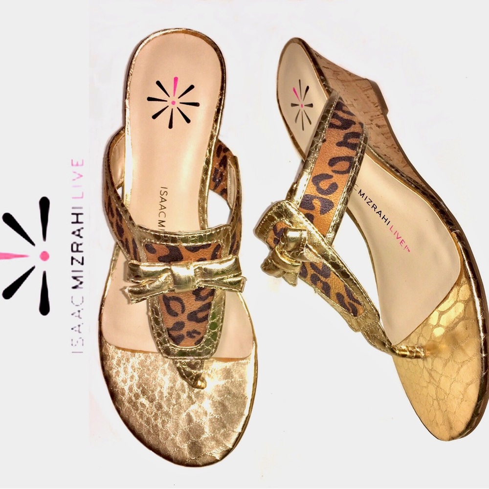 Nw/oT! ISAAC MIZRAHI LIVE leopard & gold sandals